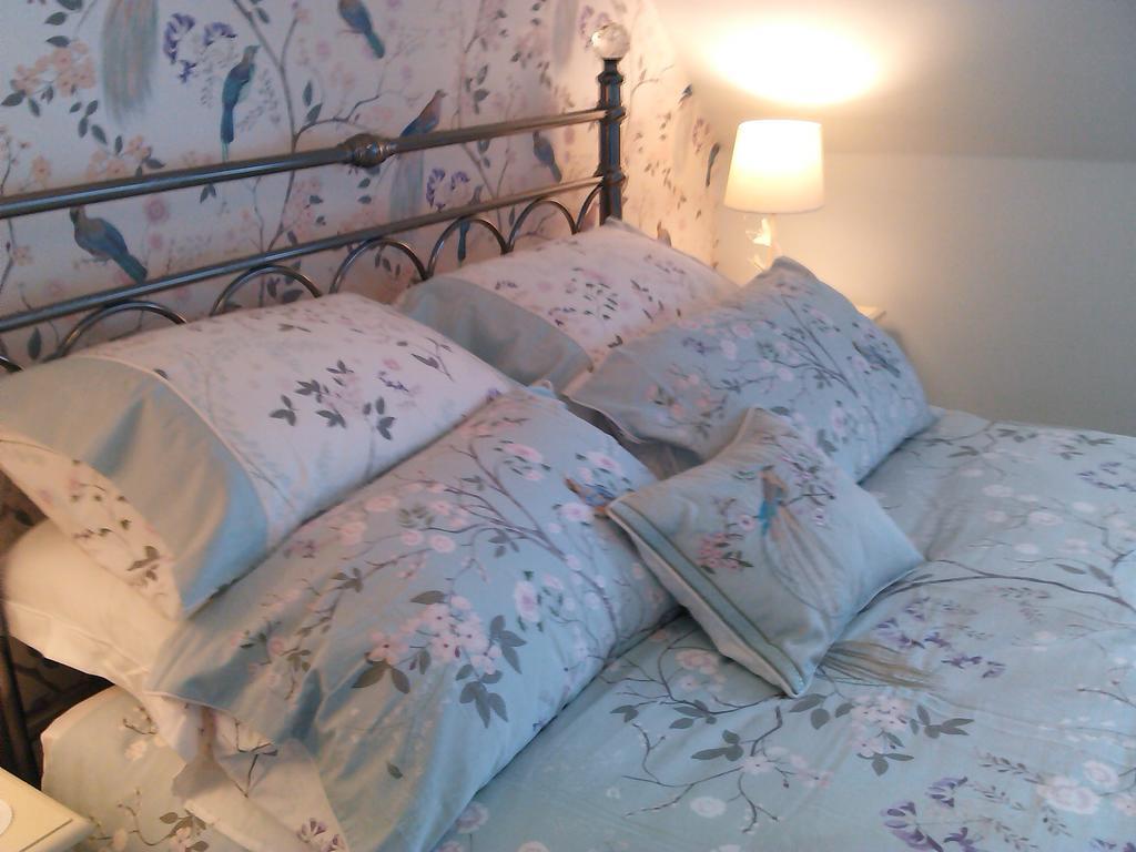 The Old Chapel B&B Lostwithiel Δωμάτιο φωτογραφία