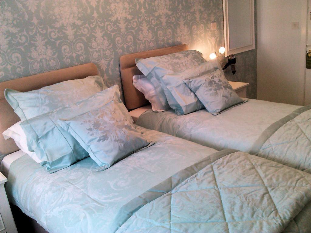 The Old Chapel B&B Lostwithiel Δωμάτιο φωτογραφία