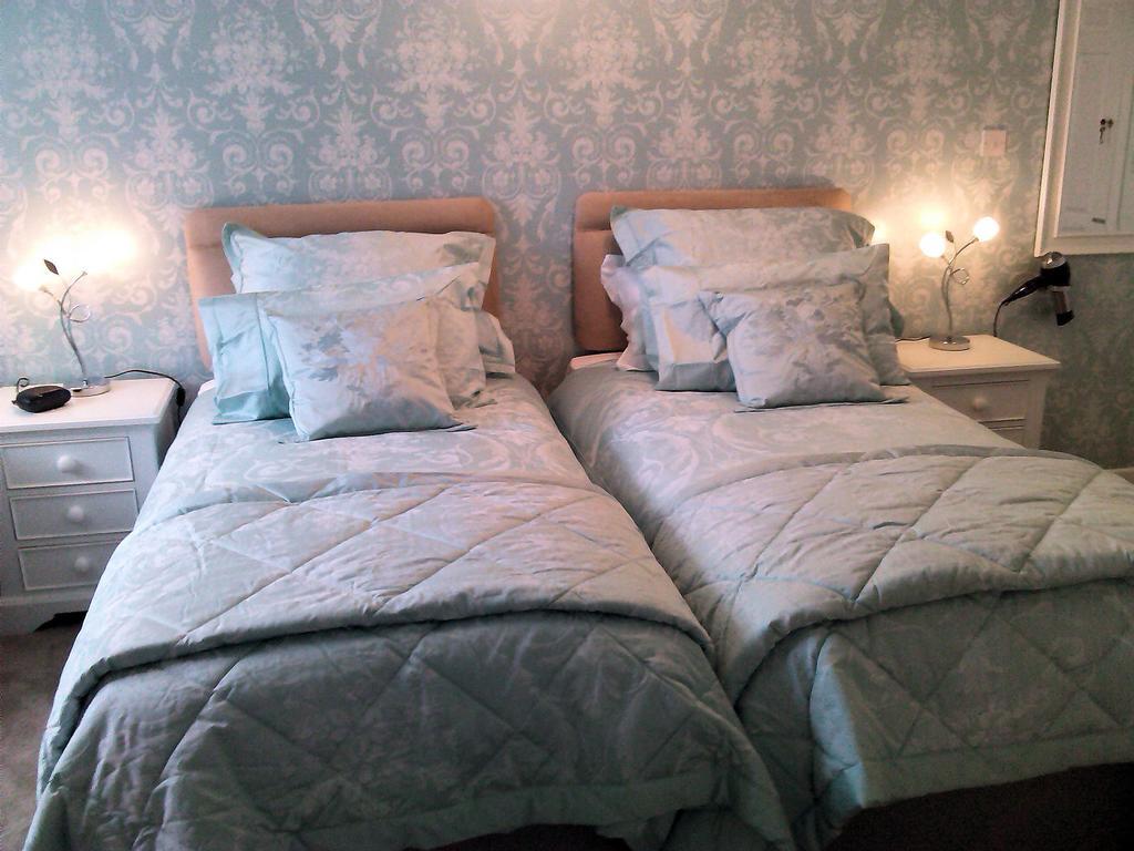 The Old Chapel B&B Lostwithiel Δωμάτιο φωτογραφία